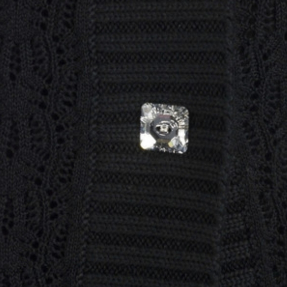 IISLI Crochet Cardigan With Swarovski Buttons - Picture 7 of 10